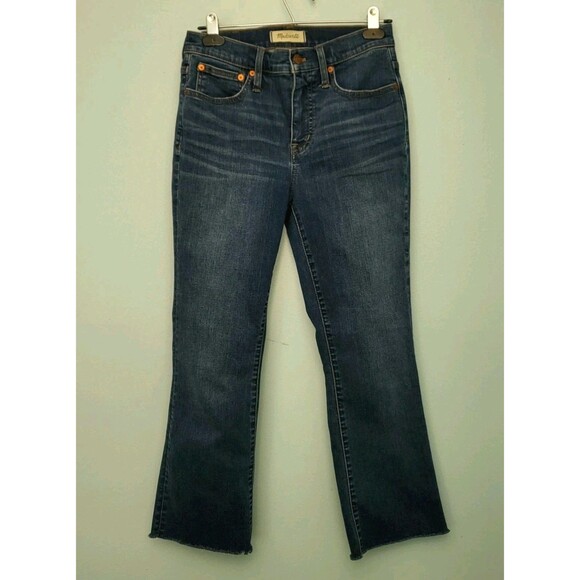MADEWELL Jeans Womens 26 Cali Demi Boot Blue Denim Cropped Raw Hem Mid Rise - Picture 1 of 10